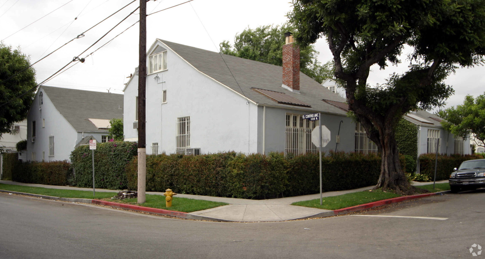 Photo - 1149 N El Centro Ave Apartments
