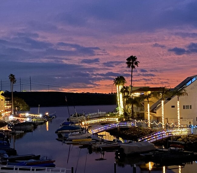 Enjoy sunset views in the backyard - 4659 Park Dr Unit A