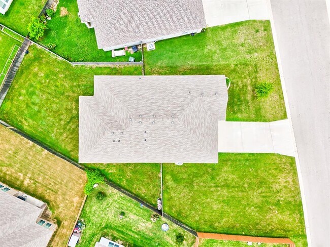 Photo - 717 Friar Tuck Dr