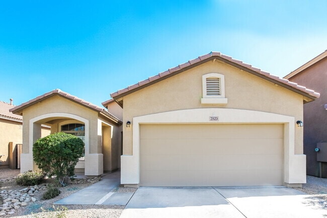 Building Photo - 2523 W Amber Sun Dr Rental