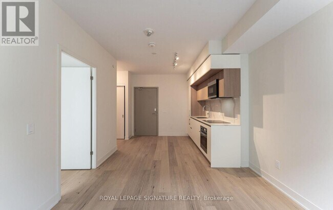Photo - 322 Dupont St Unit 210
