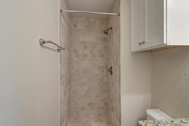 Photo - 1106 Bradshaw Dr