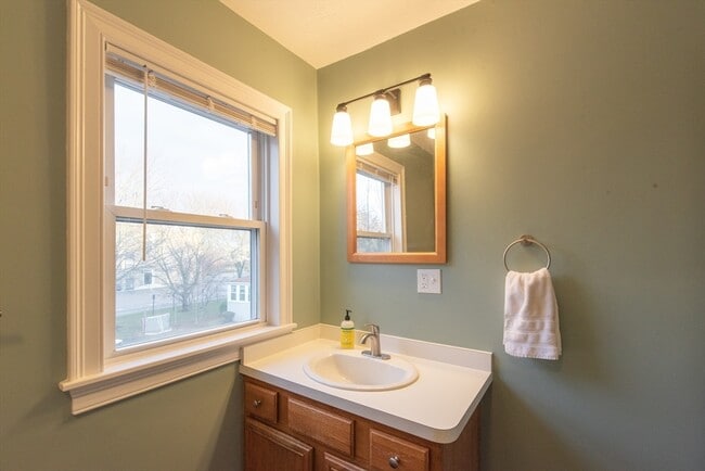 Photo - 19 E Hoyle St Unit 2