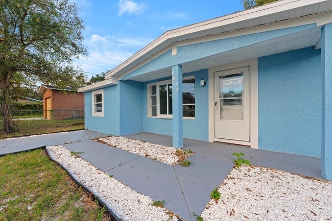 Photo - 9604 N 18th St