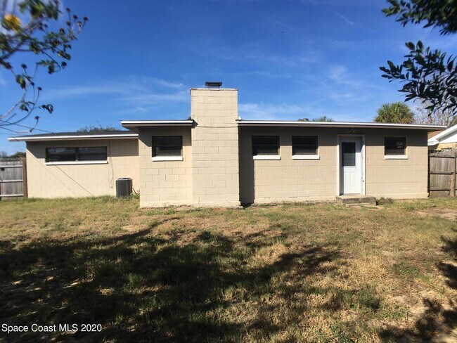 Photo - 5095 Melissa Dr