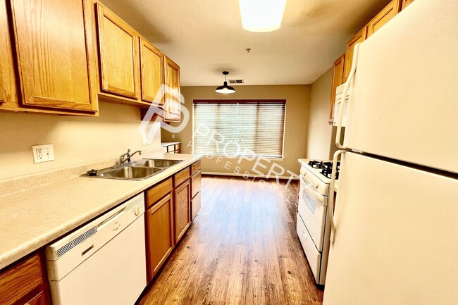 Photo - 796 Castle Valley Blvd