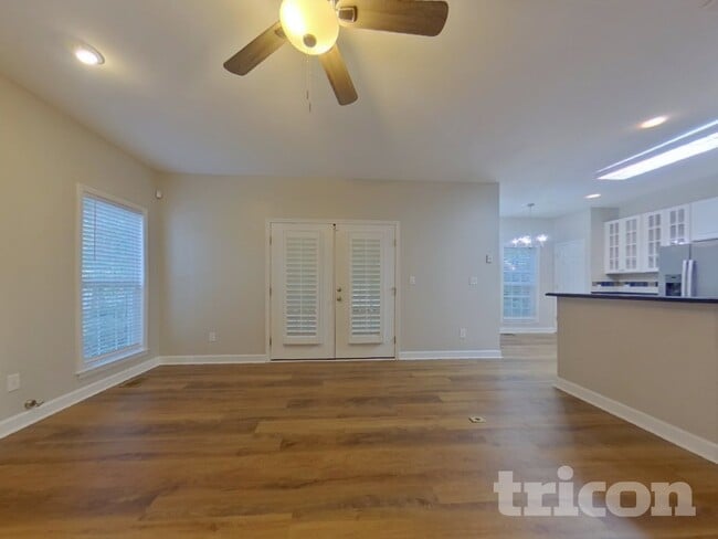 Photo - 2417 Battle Dr