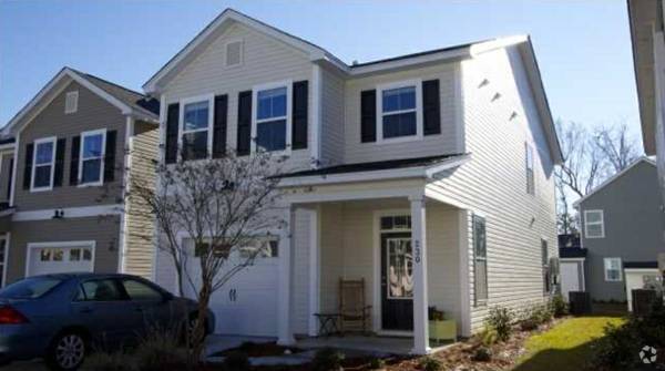 Building Photo - 3 Bedroom 2.5 Bath House in Grand Oaks Pla...