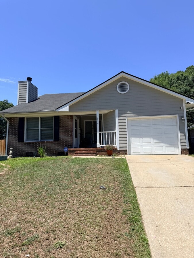 Photo - 2550 Silverbell Loop