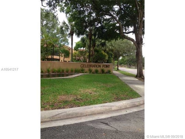 Building Photo - 7241 Miami Lakes Dr Unit 00 Rental