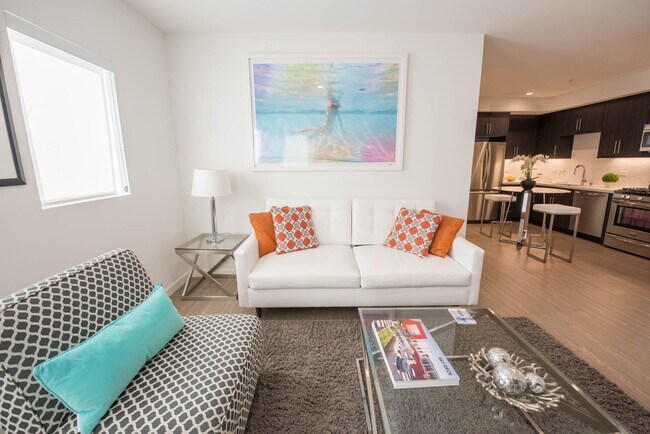 Photo - nVe NoHo Apartments