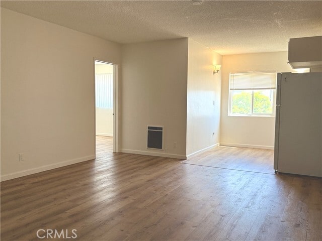 Photo - 620 Illinois Ct Unit 6