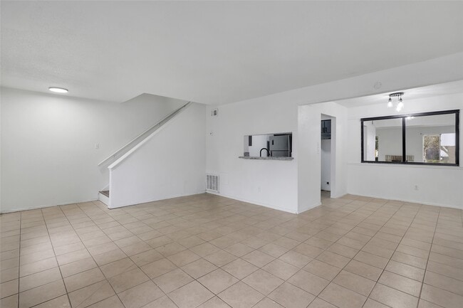 Photo - 12610 Ashford Meadow Dr Unit 4