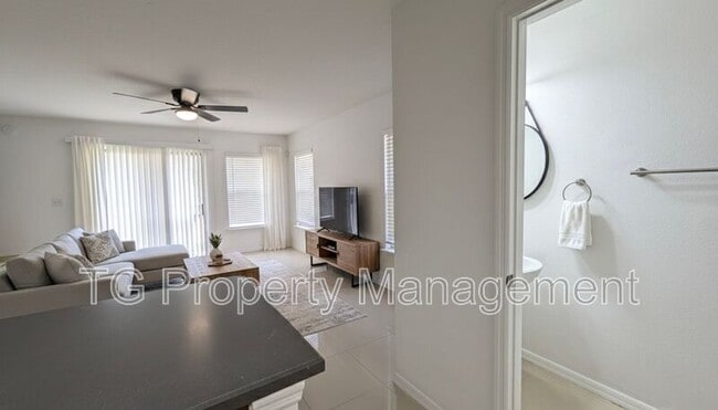 Photo - 10672 Academy Park Dr