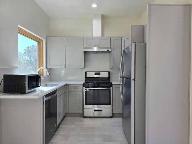 Photo - 76 E Wildflower Dr