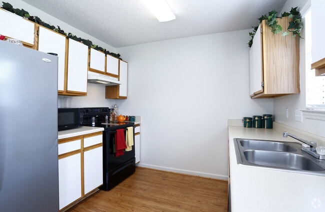 Photo - Concord Village