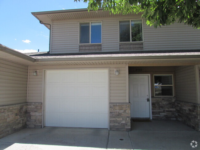 Building Photo - 2459 Theresea Ln Rental