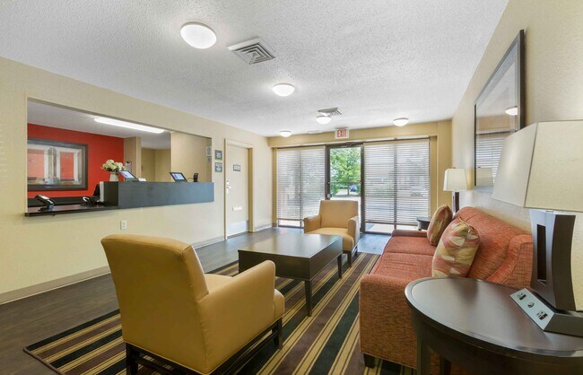 Furnished Studio-Toledo - Maumee