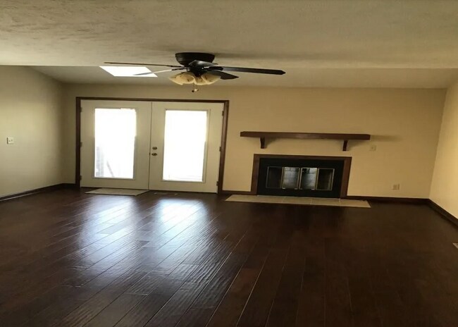 Photo - 1336 N Forest Dr