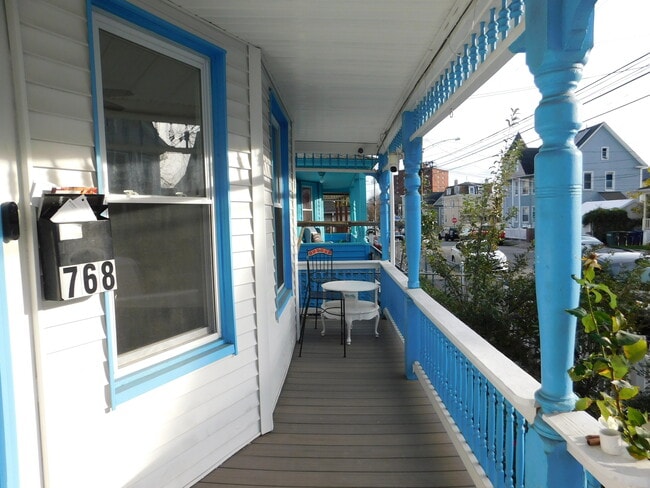 Photo - 768 Norman St