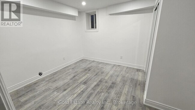Photo - LOWER 212 SPRING CREEK DRIVE