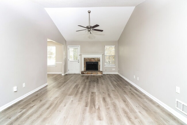 Photo - 2959 Jamey Ln