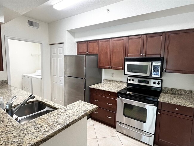 Building Photo - 4710 St Croix Ln Unit 227 Rental