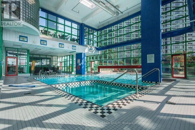 Photo - 77 Harbour Square Unit 1901