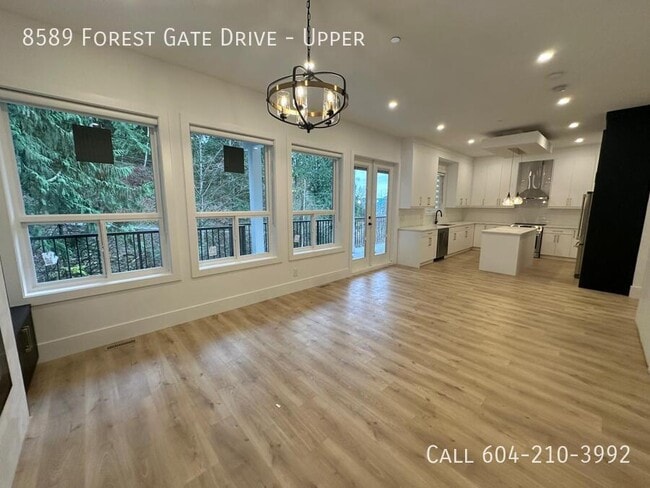 Photo - An Upper-Level Unit in a Quiet Neighborhood