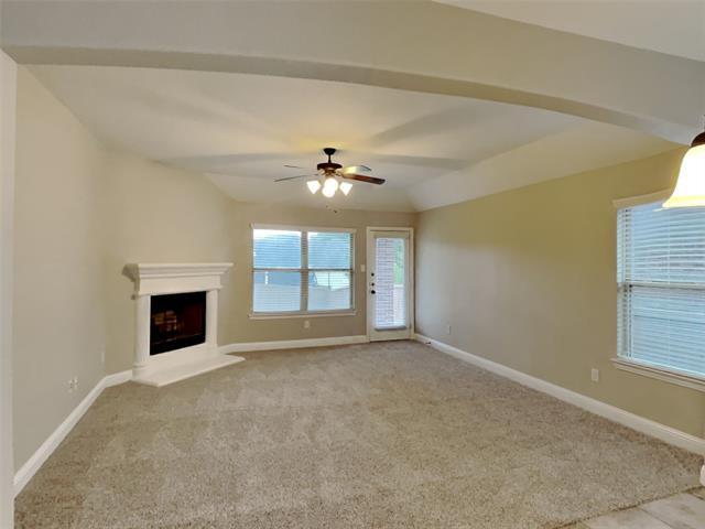 Photo - 405 Bentley Dr