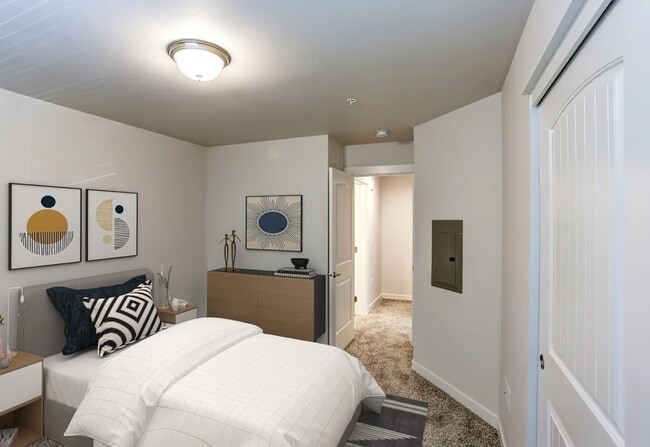 Photo - Creekside Townhomes