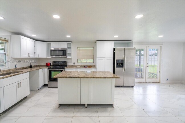 Photo - 121 East 3rd Street