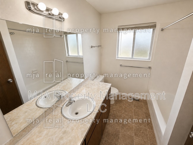 Photo - 1428 W 300 N Unit 07