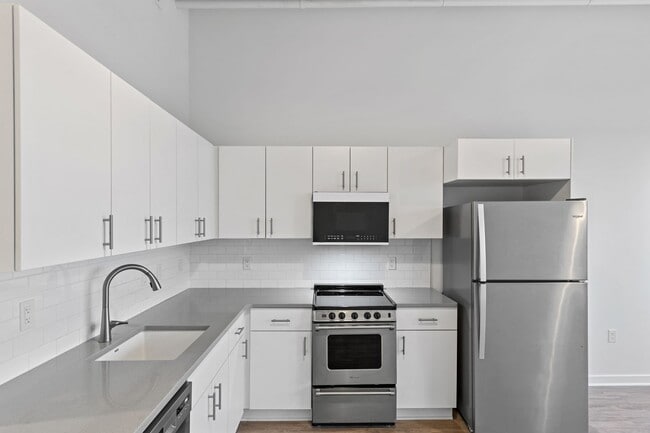 Photo - City View Apartments - 501 (501 S. Capitol...