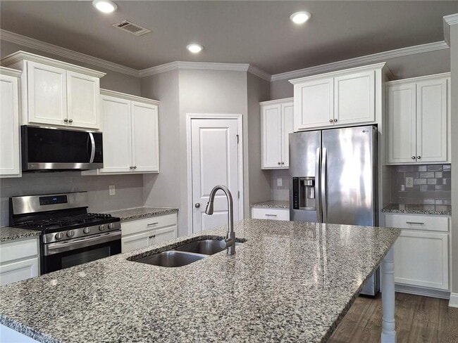 Photo - 2718 Morgan Creek Dr