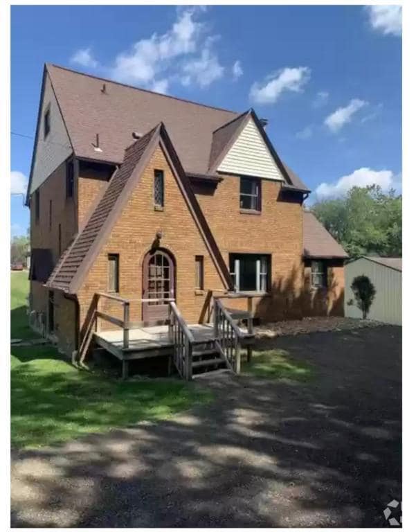Building Photo - 2823 Cleveland Rd Rental