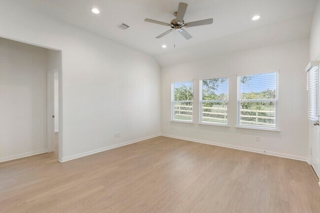 Photo - 11828 Whirlaway Dr