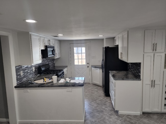 Photo - 1033 Pecan St
