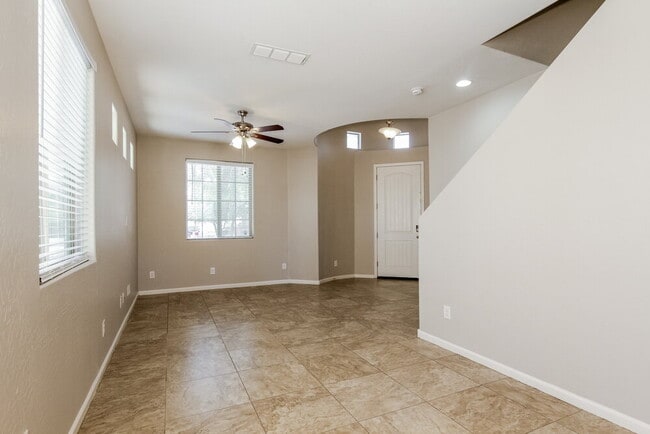 Photo - 10320 W Devonshire Ave