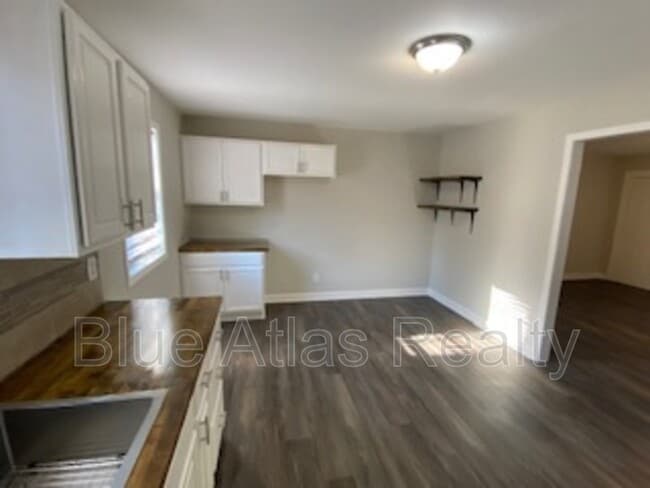 Photo - 203 Southeastern Ave