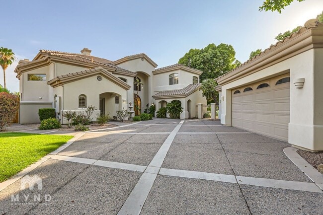Photo - 1501 E Treasure Cove Dr