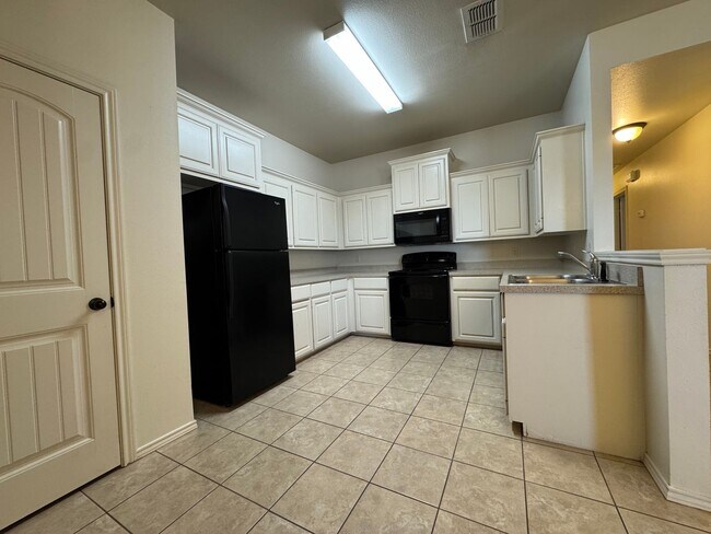 Photo - 6706 Oakridge Ave Unit A