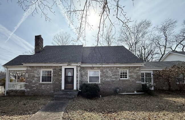 Building Photo - 287 E Eastland St