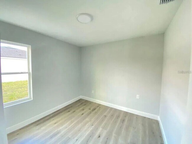 Photo - 11355 Poplin Ave Unit 11355