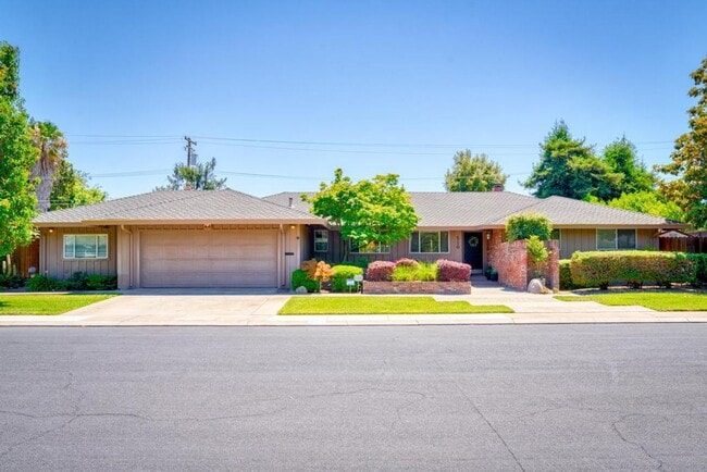 Photo - Stunning home located is sought after Northgate!
