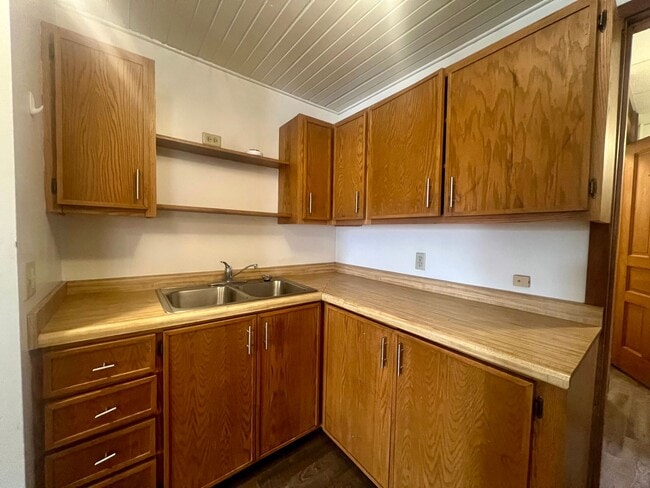 Photo - Shaolin Property 204 LLC (SHA204) Unit 2