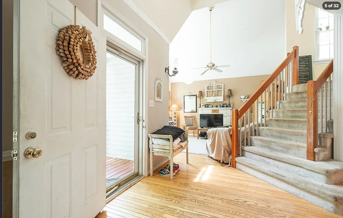 Photo - 8531 Hillcreek Dr