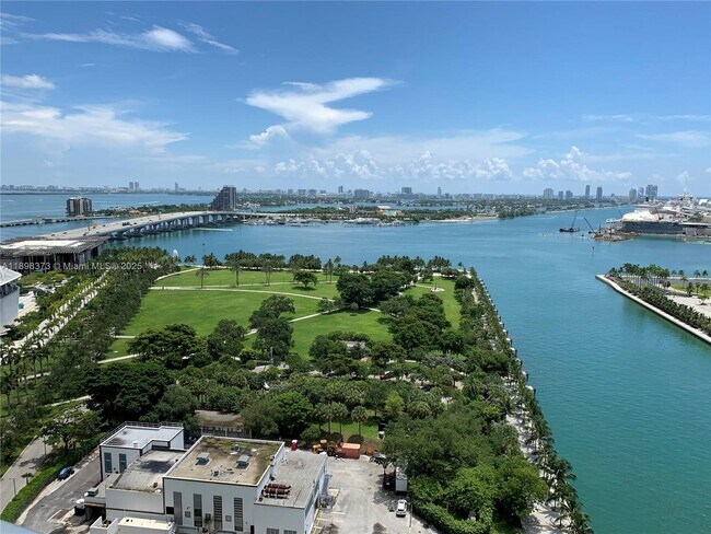 Photo - 900 Biscayne Blvd Unit 2405