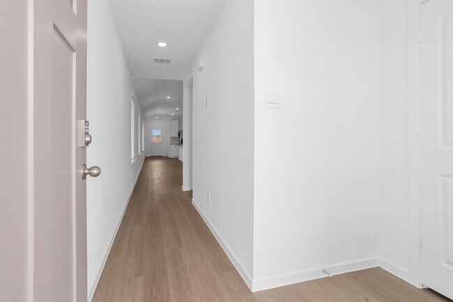 Photo - 3518 Grassland Dr