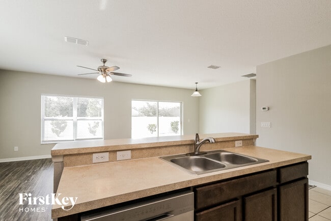 Photo - 4796 Rockvale Dr